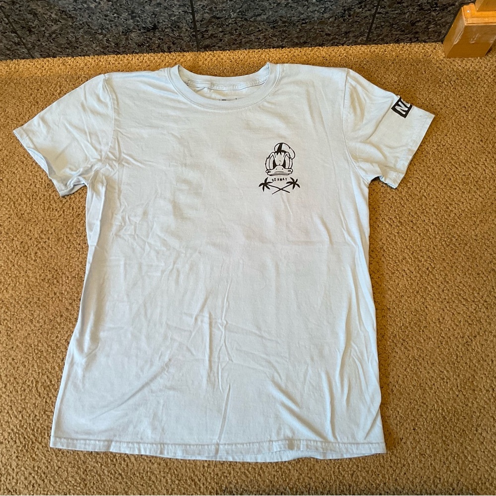Disney Donald Duck T-shirt Unisex size Medium